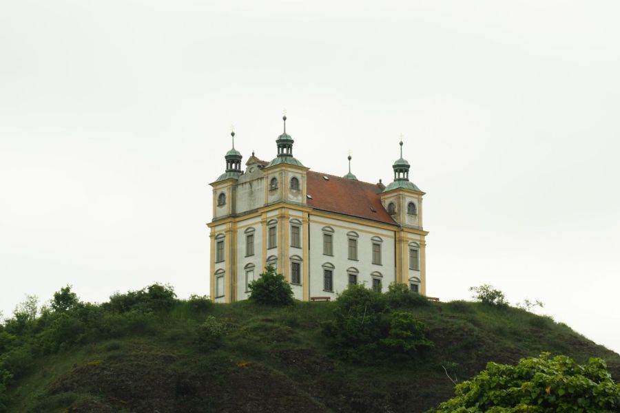 K pramenům řeky Rokytné